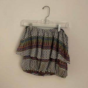 Loose ruffled tube top